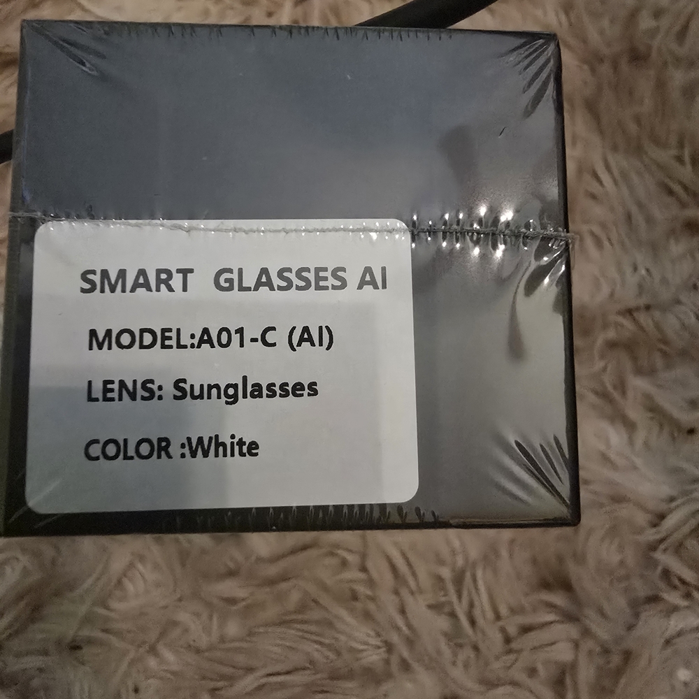 White AI Glasses - Picture 3 of 4